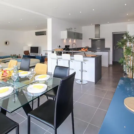 Beautiful In Holiday home