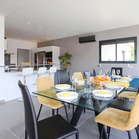 Beautiful In Holiday home Montelimar